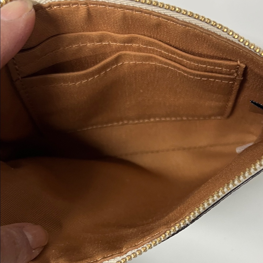 Coach New York Cream Wristlet - Picture 5 of 5